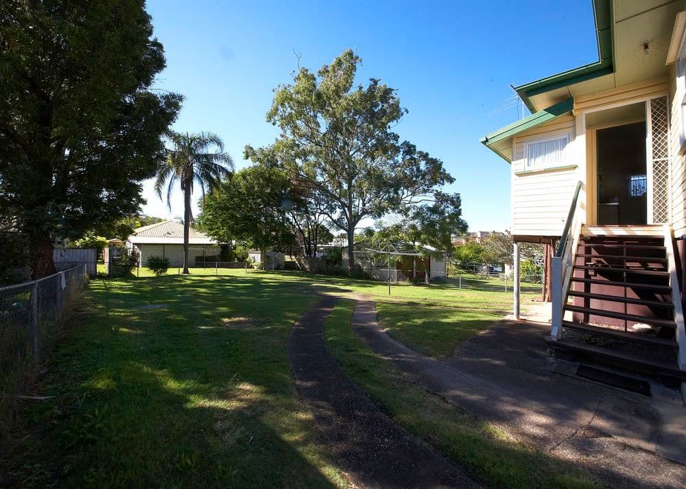 194 Winstanley Street, CARINA HEIGHTS QLD 4152, Carina Heights - Thumbnail 4