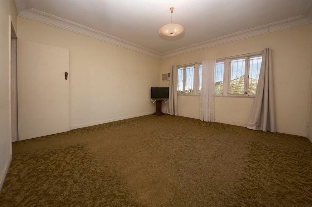 194 Winstanley Street, CARINA HEIGHTS QLD 4152, Carina Heights - Thumbnail 6