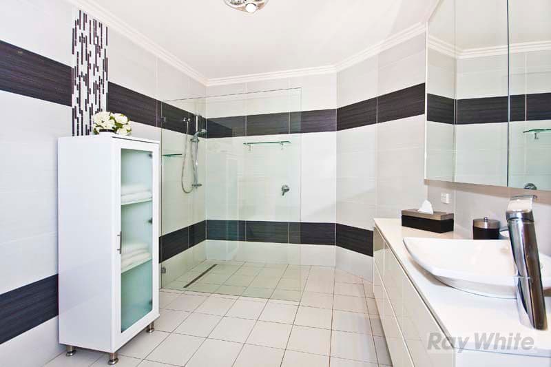 14  Lanceley Place, ABBOTSBURY NSW 2176, Abbotsbury - Thumbnail 7