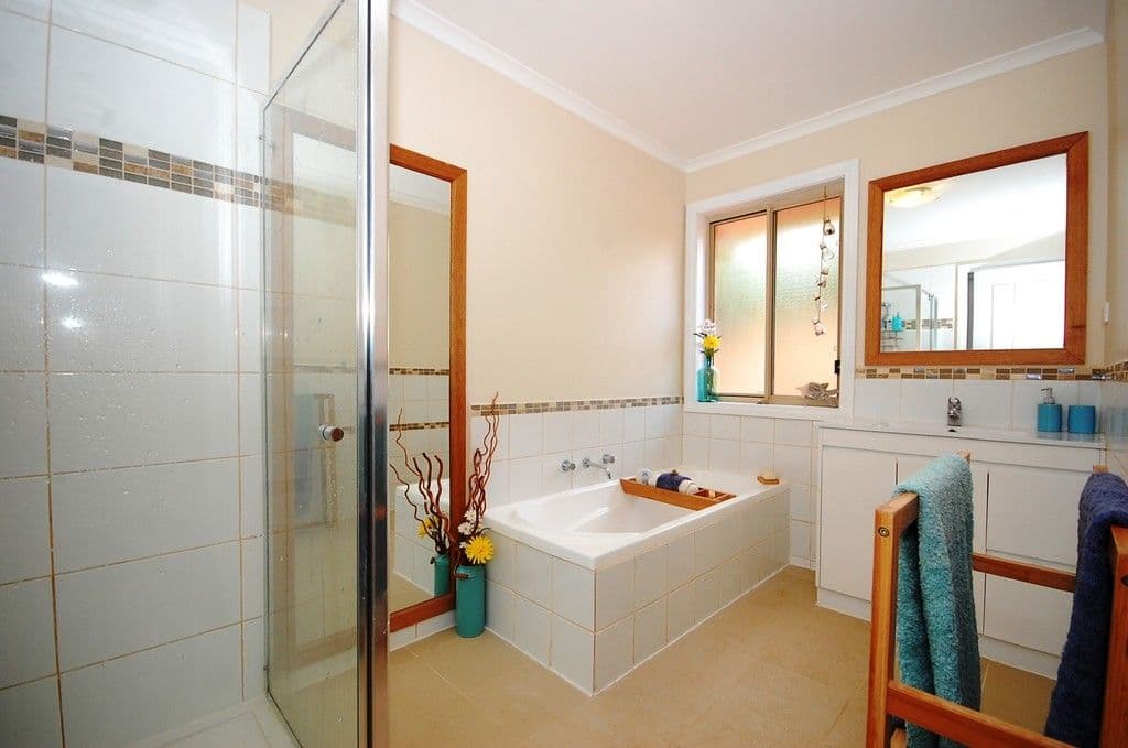 13 Hereford Road, Mount Evelyn VIC 3796, Mount Evelyn - Thumbnail 4
