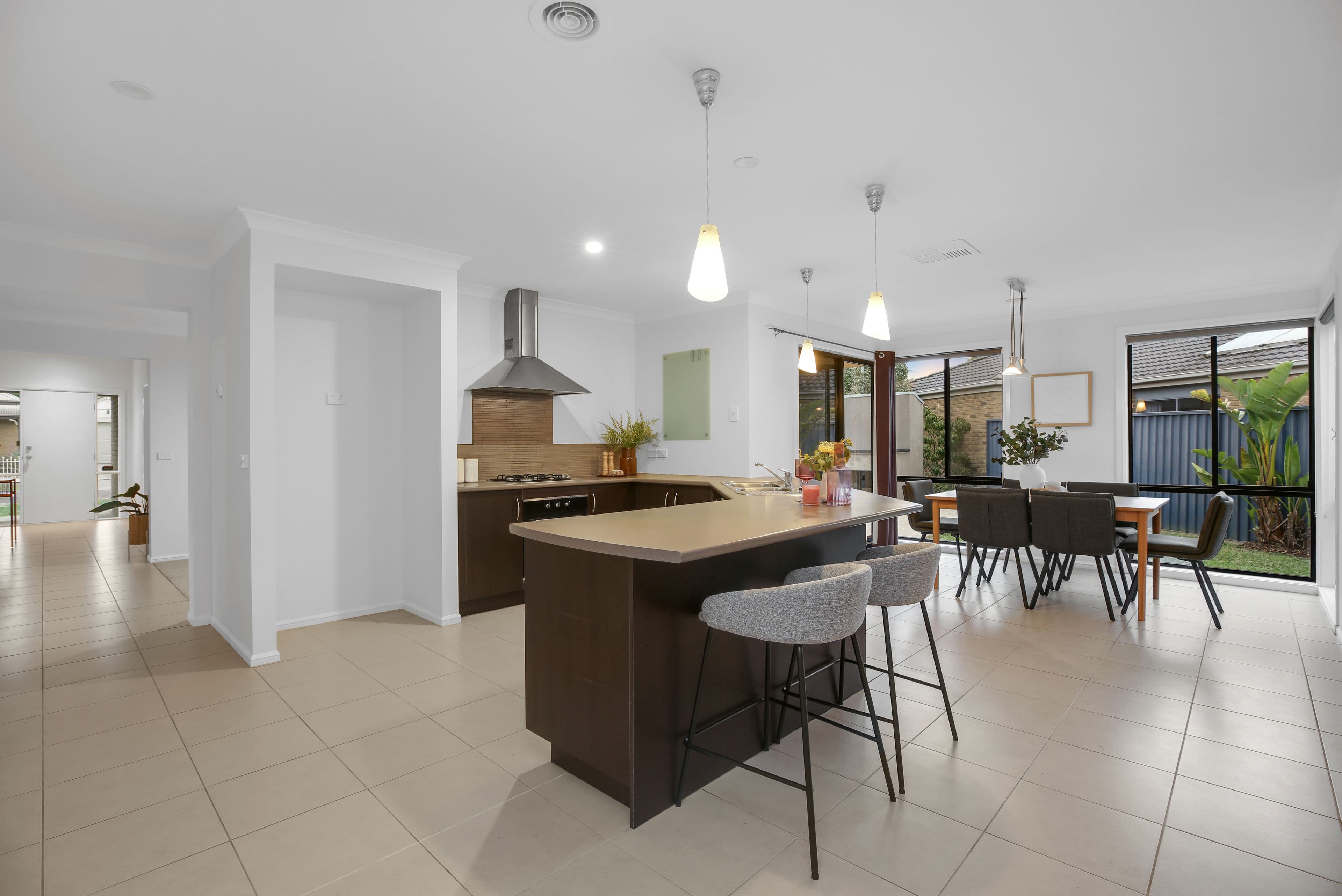 24 Ironbark Circuit, Pakenham VIC 3810, Pakenham - Thumbnail 3