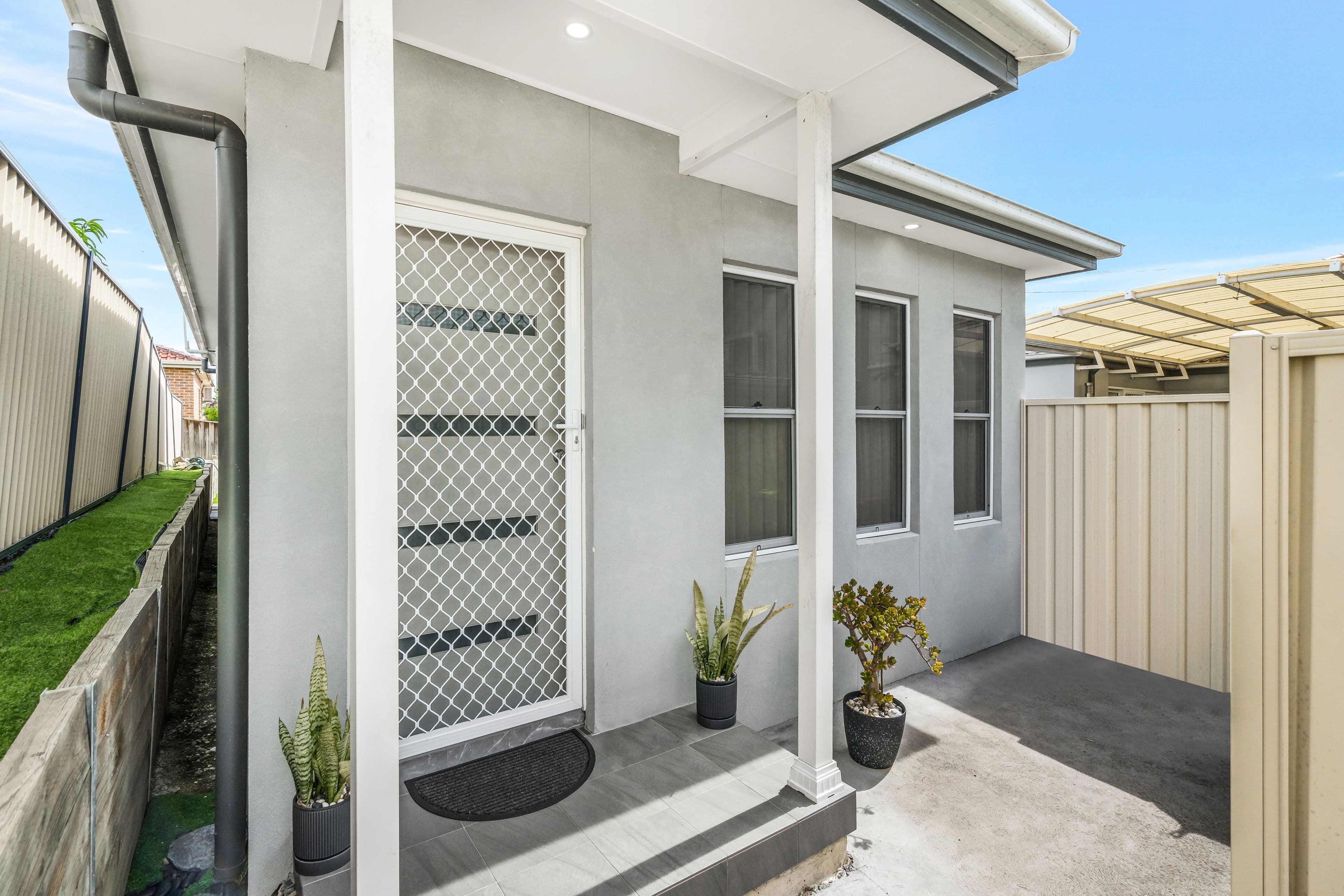 18 Whitsunday Circuit, Green Valley NSW 2168, Green Valley - Thumbnail 2