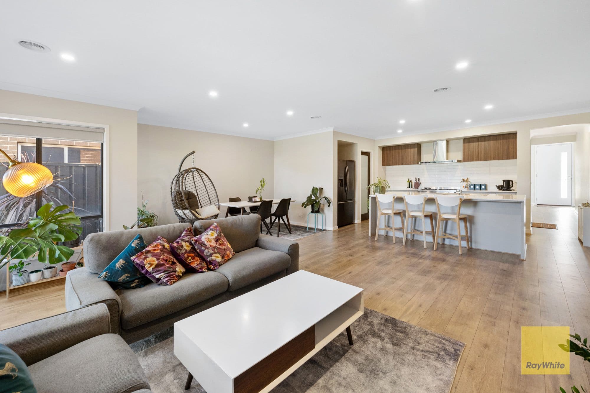 15 Clear Drive, Tarneit VIC 3029, Tarneit - Thumbnail 2