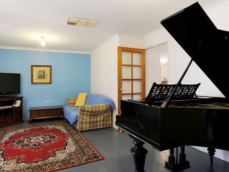 33 Arpenteur Drive, BALDIVIS WA 6171, Baldivis - Thumbnail 5