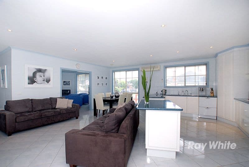 35 Fintonia Road, NOBLE PARK VIC 3174, Noble Park - Thumbnail 4