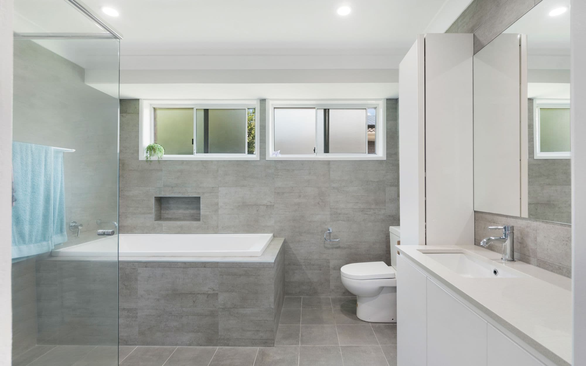 13 Amethyst Place, Eagle Vale NSW 2558, Eagle Vale - Thumbnail 3