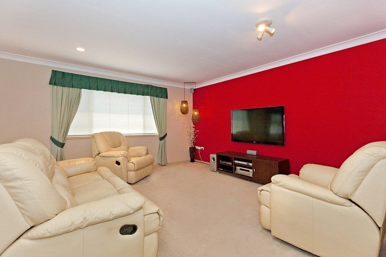 63 Riverhills Road, Middle Park QLD 4074, Middle Park - Thumbnail 5