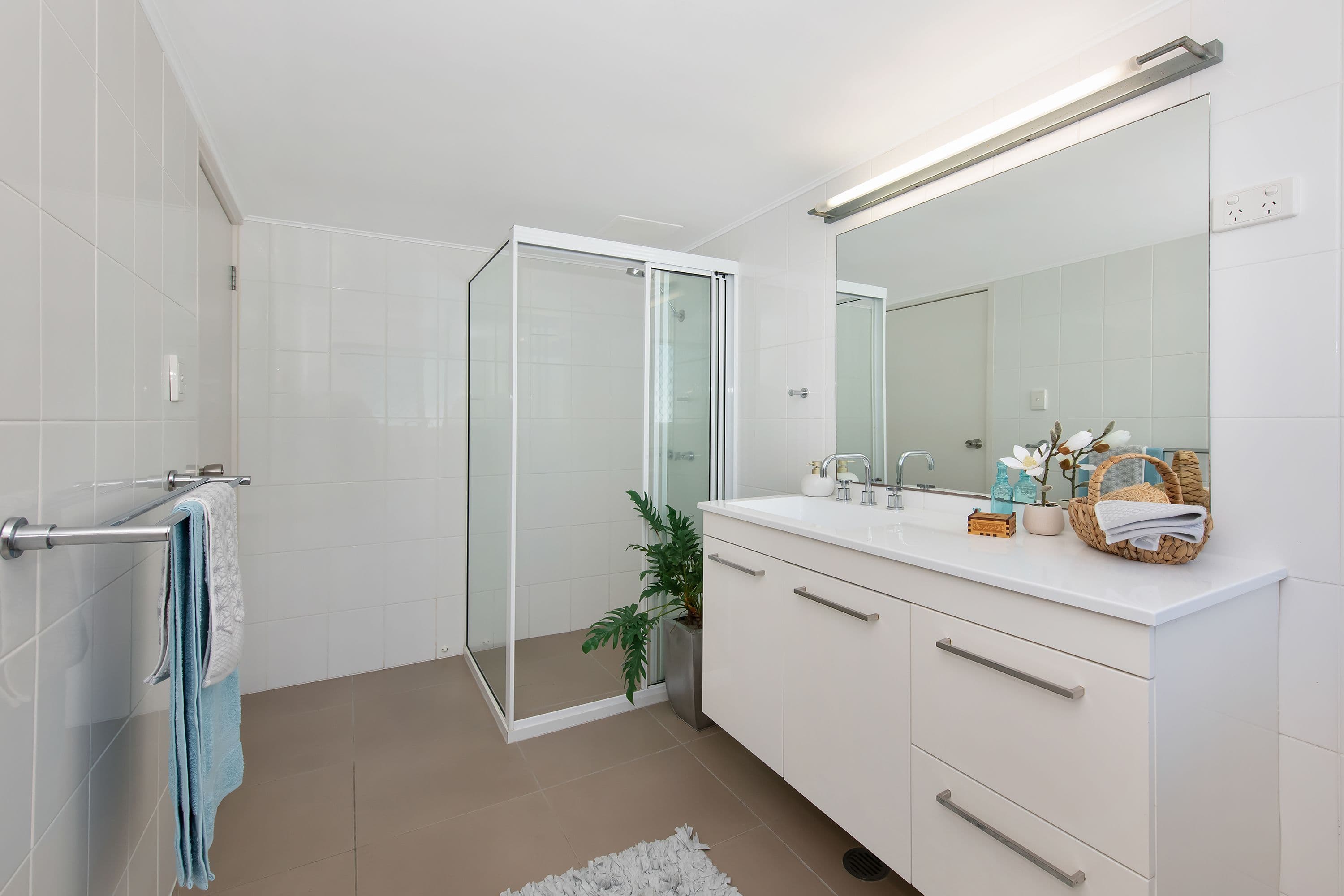 74 Paxton Street (access via Alexandra Street), North Ward QLD 4810, North Ward - Thumbnail 5