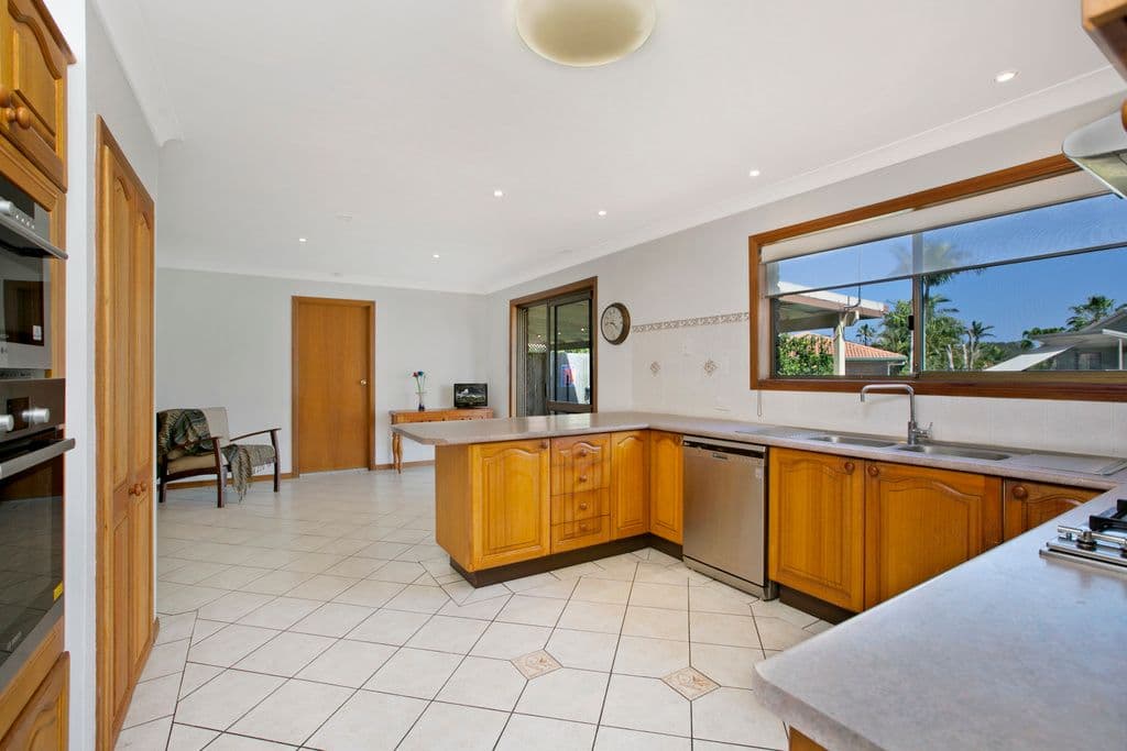 11 Breadalbane Street, CARINDALE QLD 4152, Carindale - Thumbnail 7