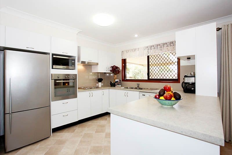 17 Paluna Street, RIVERHILLS QLD 4074, Riverhills - Image 1
