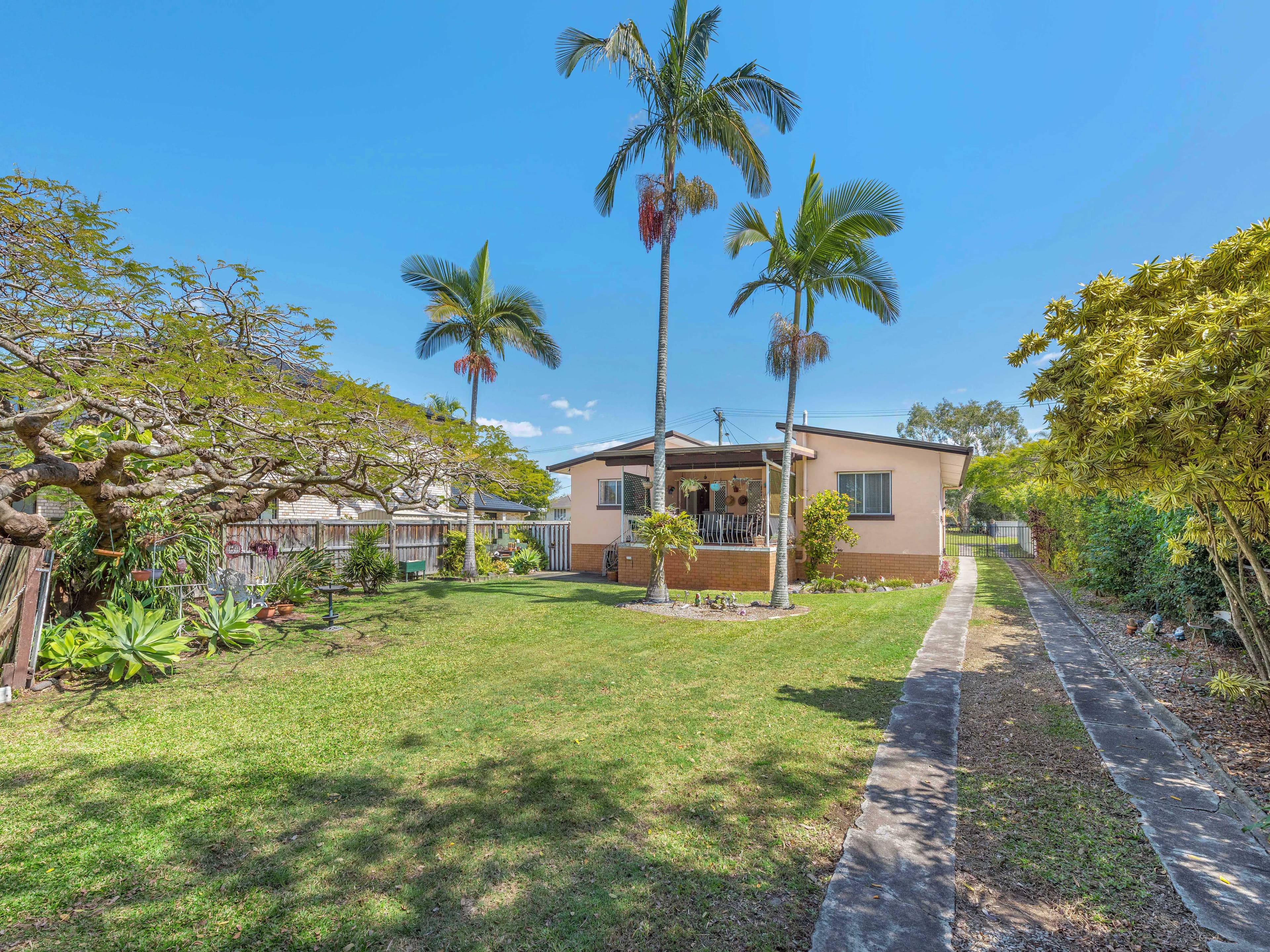 18 Norwich Street, Wavell Heights QLD 4012, Wavell Heights - Thumbnail 4
