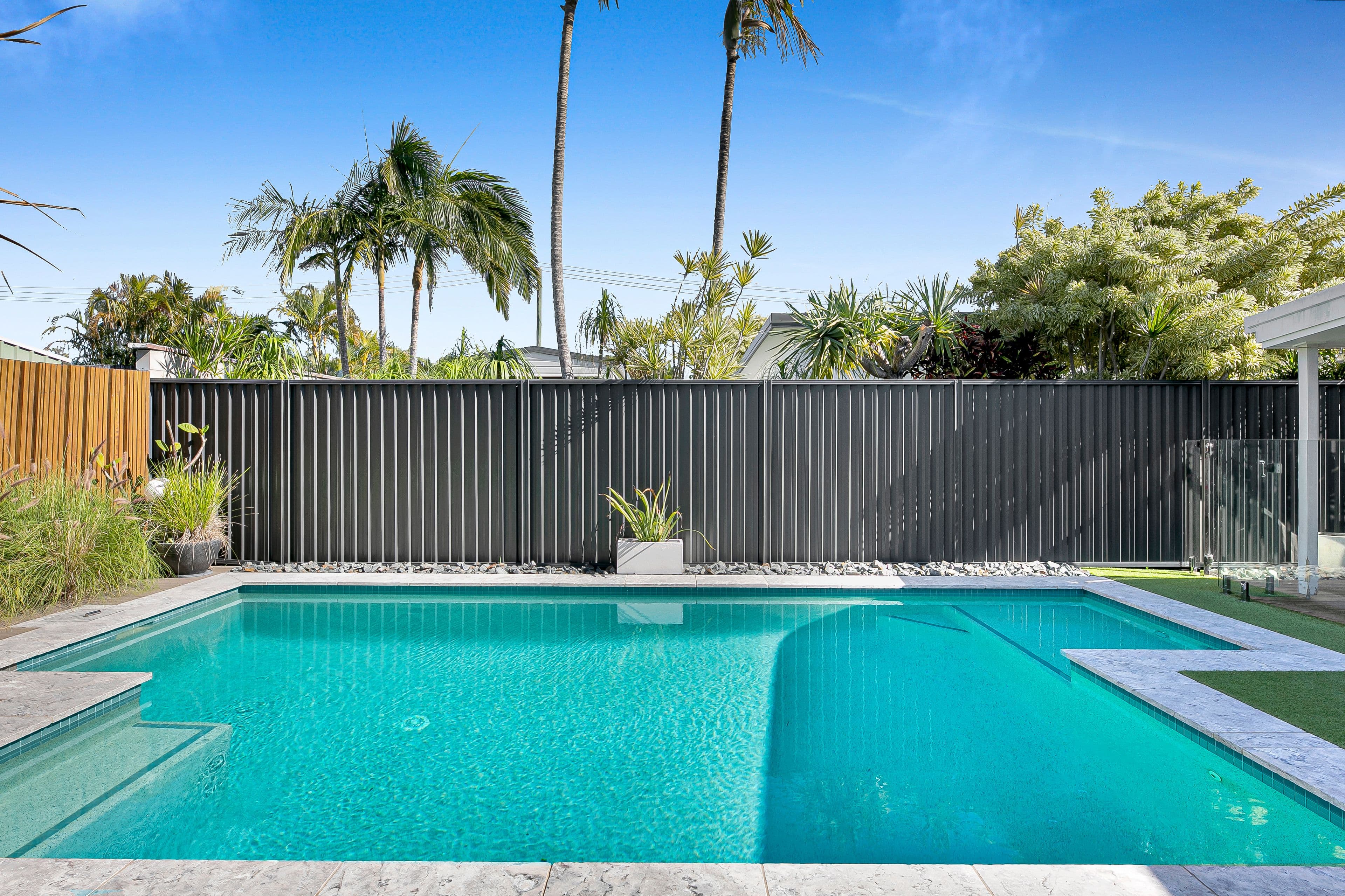 17 Boongala Road, Broadbeach Waters QLD 4218, Broadbeach Waters - Image 1