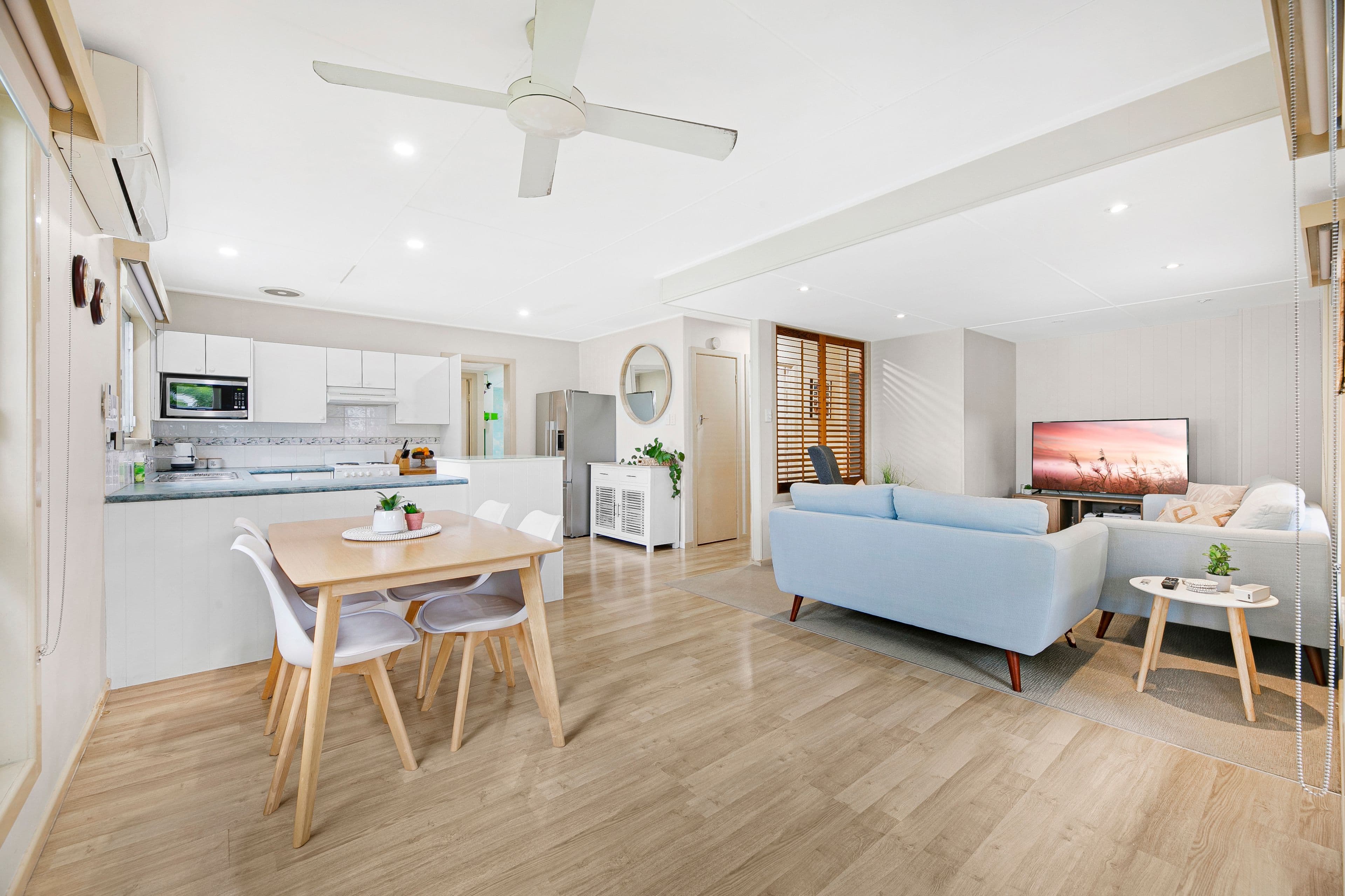 17 Boongala Road, Broadbeach Waters QLD 4218, Broadbeach Waters - Thumbnail 3