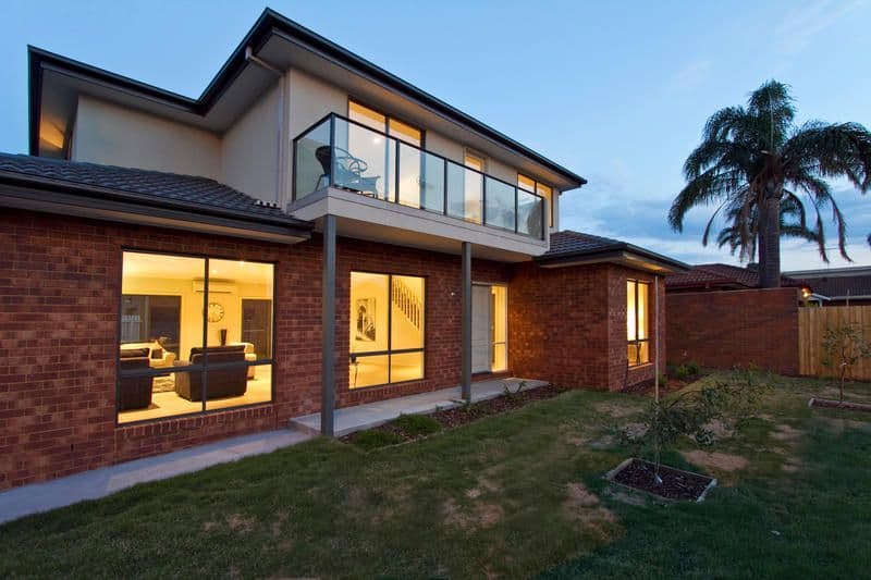 2B Holywood Grove, CARNEGIE VIC 3163, Carnegie - Image 1