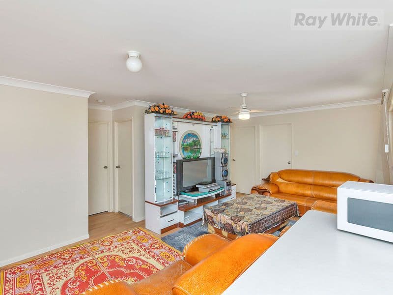 31 Barnes Court, Redbank QLD 4301, Redbank - Thumbnail 3