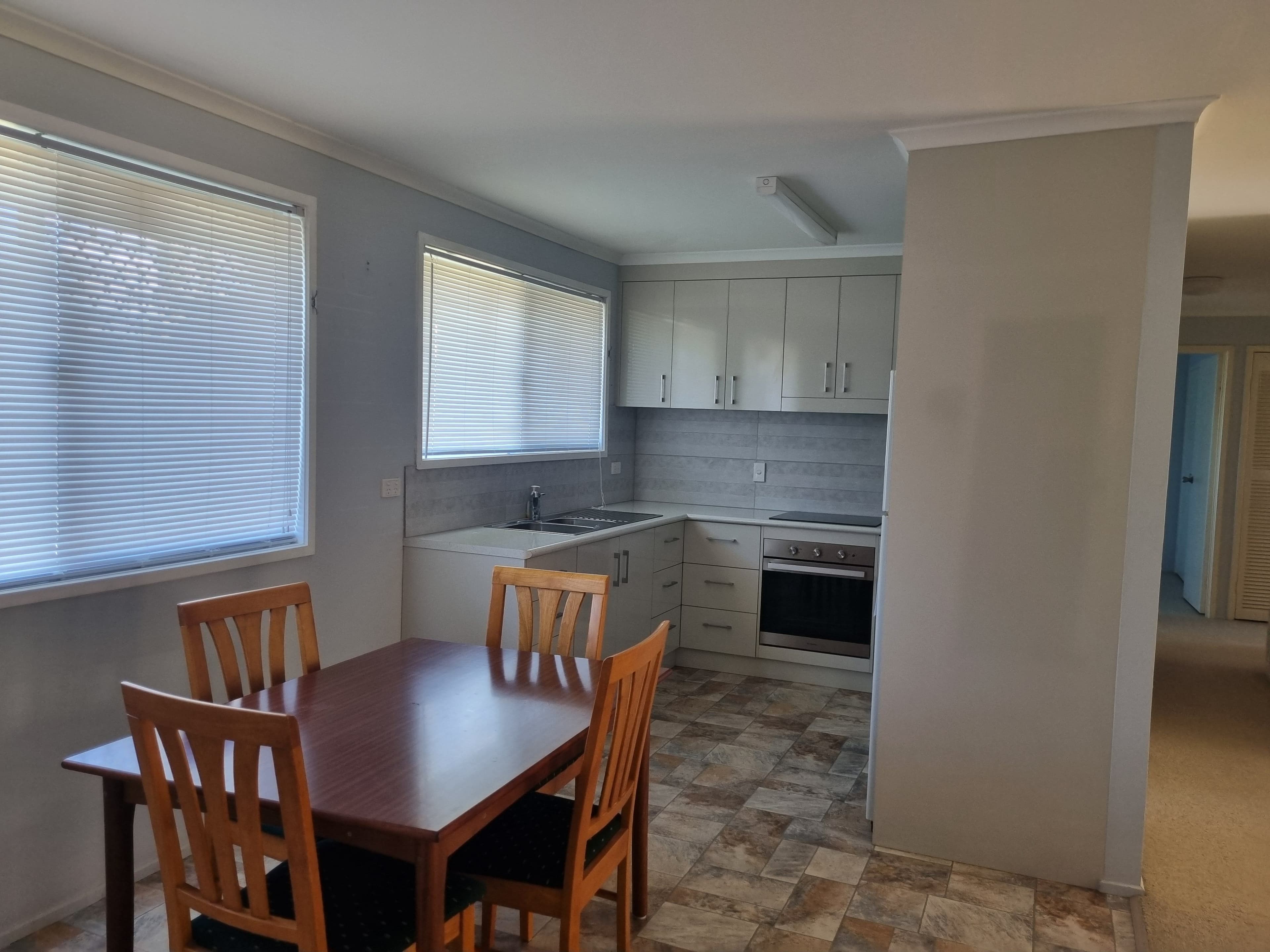 14 Swains Court, Boyne Island QLD 4680, Boyne Island - Thumbnail 5