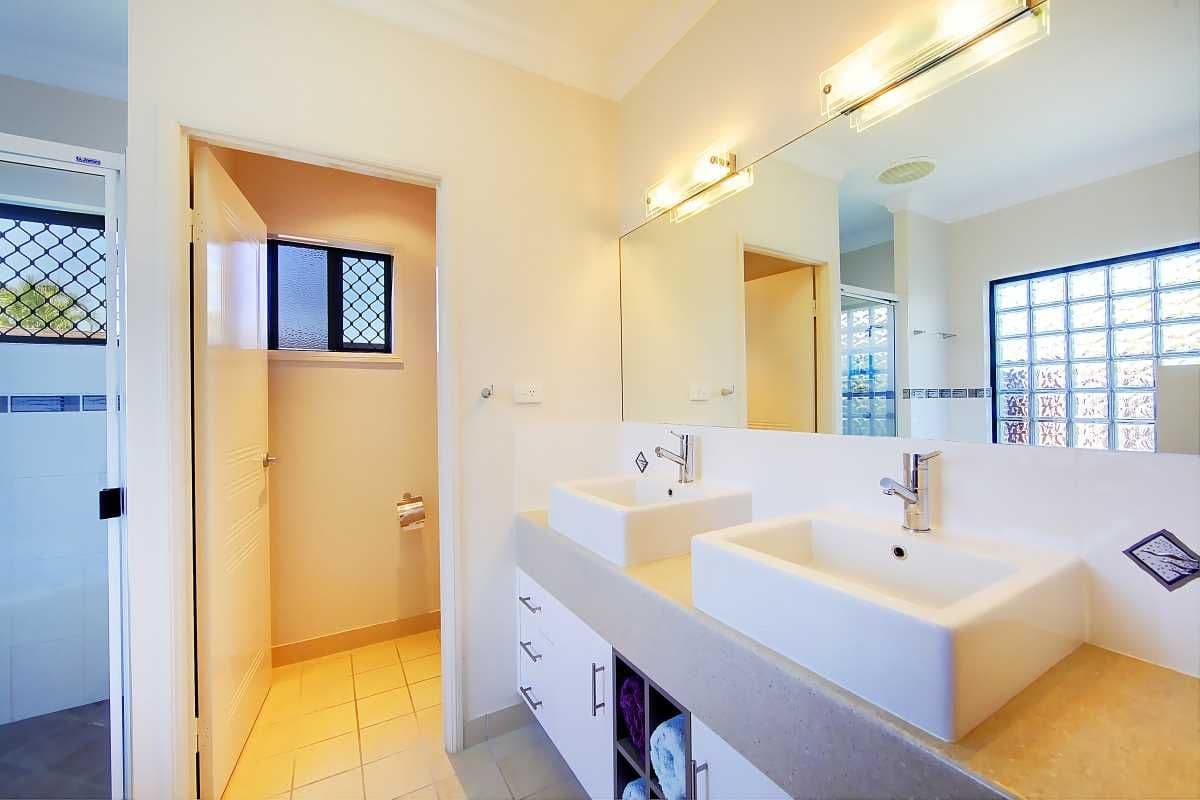 5 Paperbark Place, MOUNT LOUISA QLD 4814, Mount Louisa - Thumbnail 7