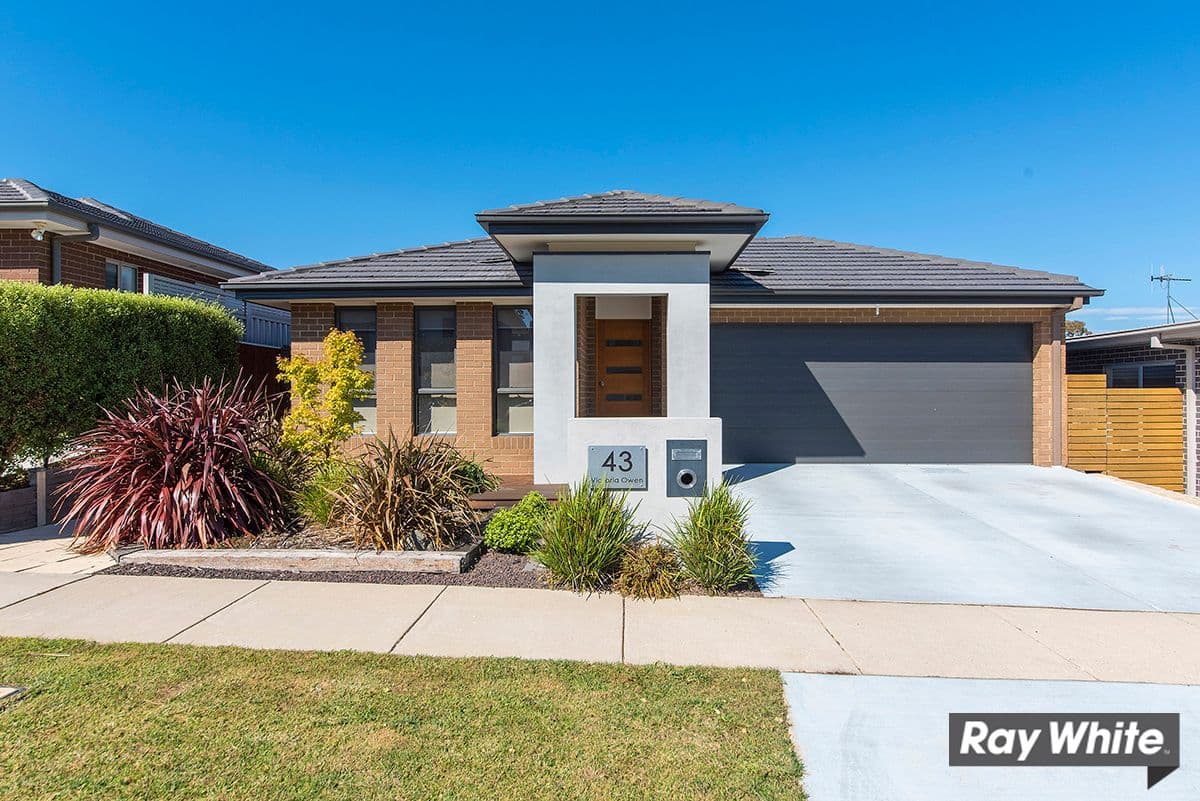 40 Waiora Road, Rosanna, Rosanna - Image 1