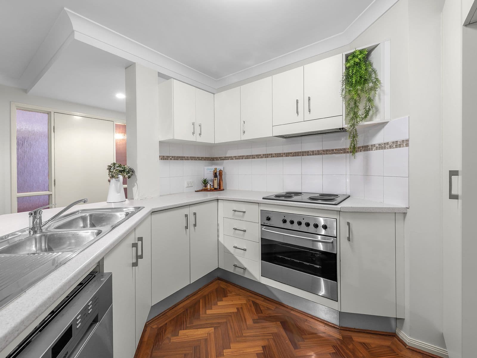 17 Arthur Terrace, Red Hill QLD 4059, Red Hill - Thumbnail 6