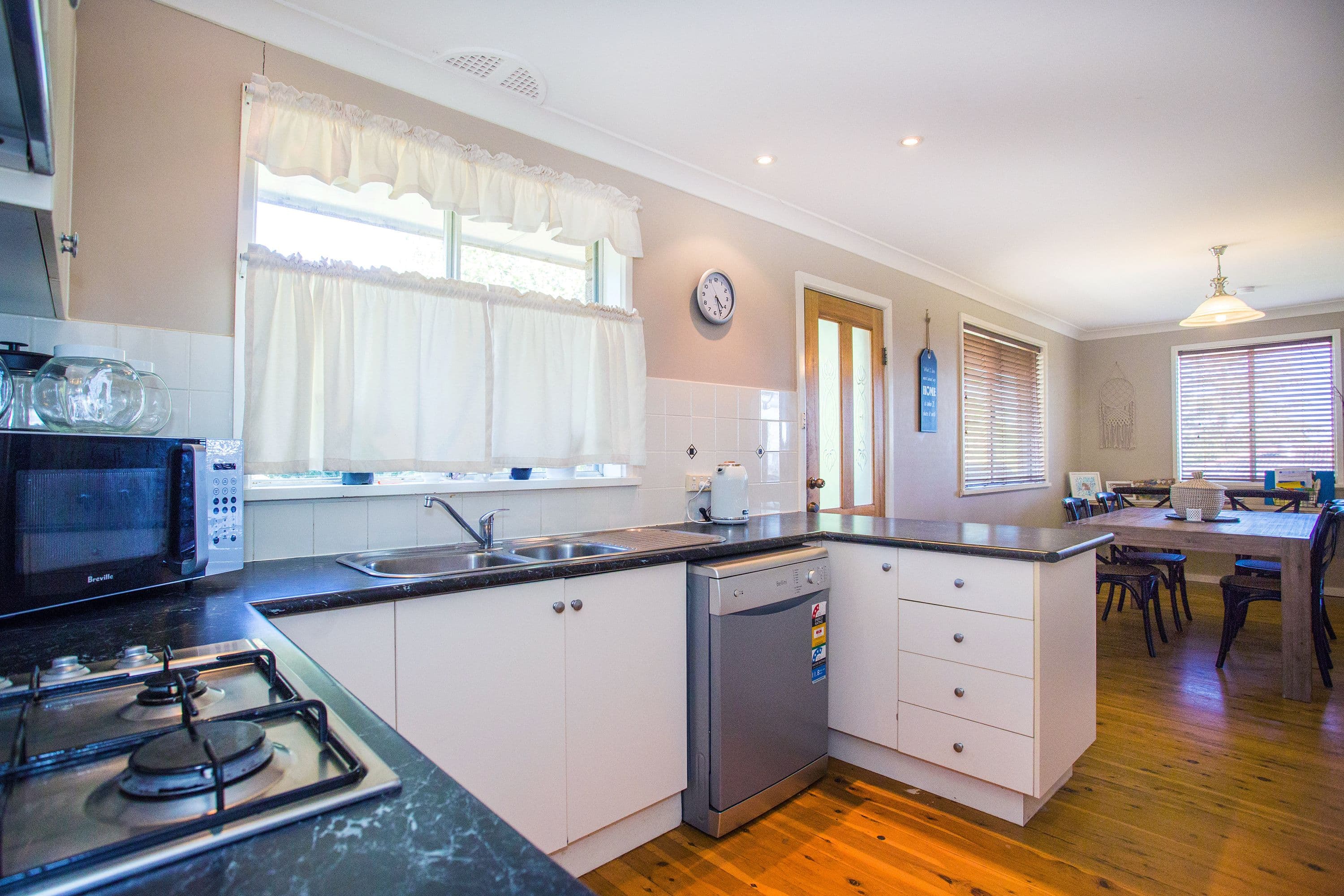 1 Elizabeth Avenue, Cowra - Thumbnail 2