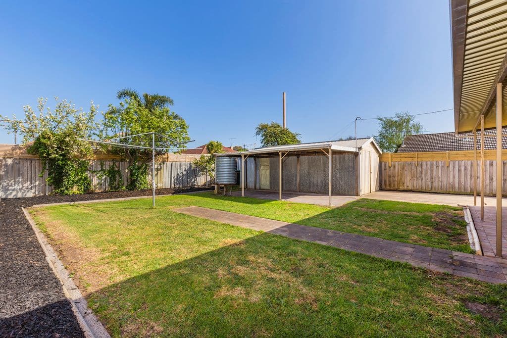 17 Wirksworth Street, Herne Hill VIC 3218, Herne Hill - Thumbnail 3