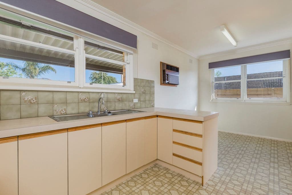 17 Wirksworth Street, Herne Hill VIC 3218, Herne Hill - Thumbnail 4