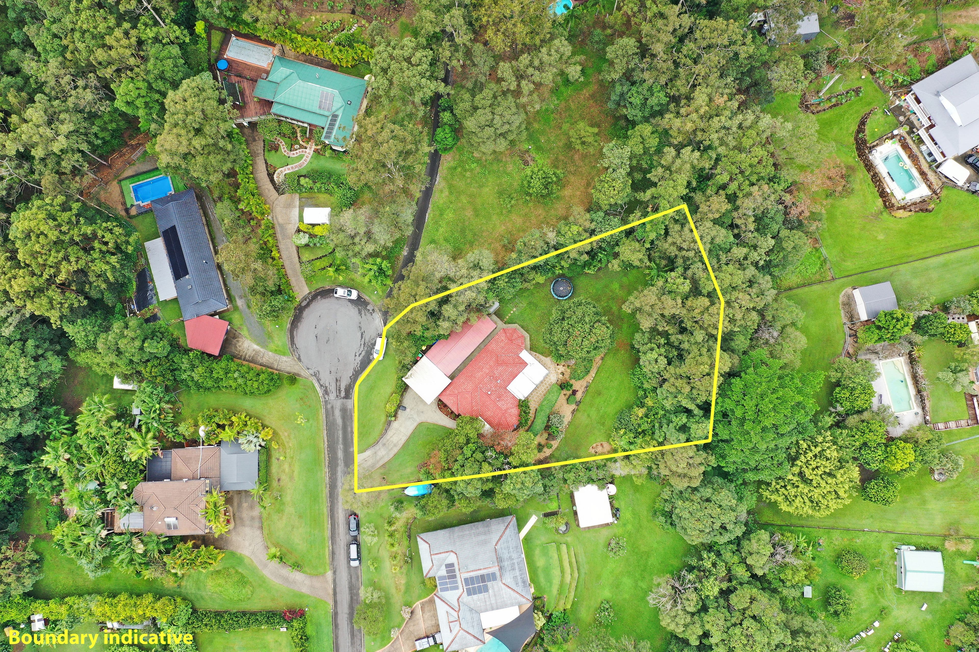 9 Milkbush Court, Bonogin QLD 4213, Bonogin - Thumbnail 2