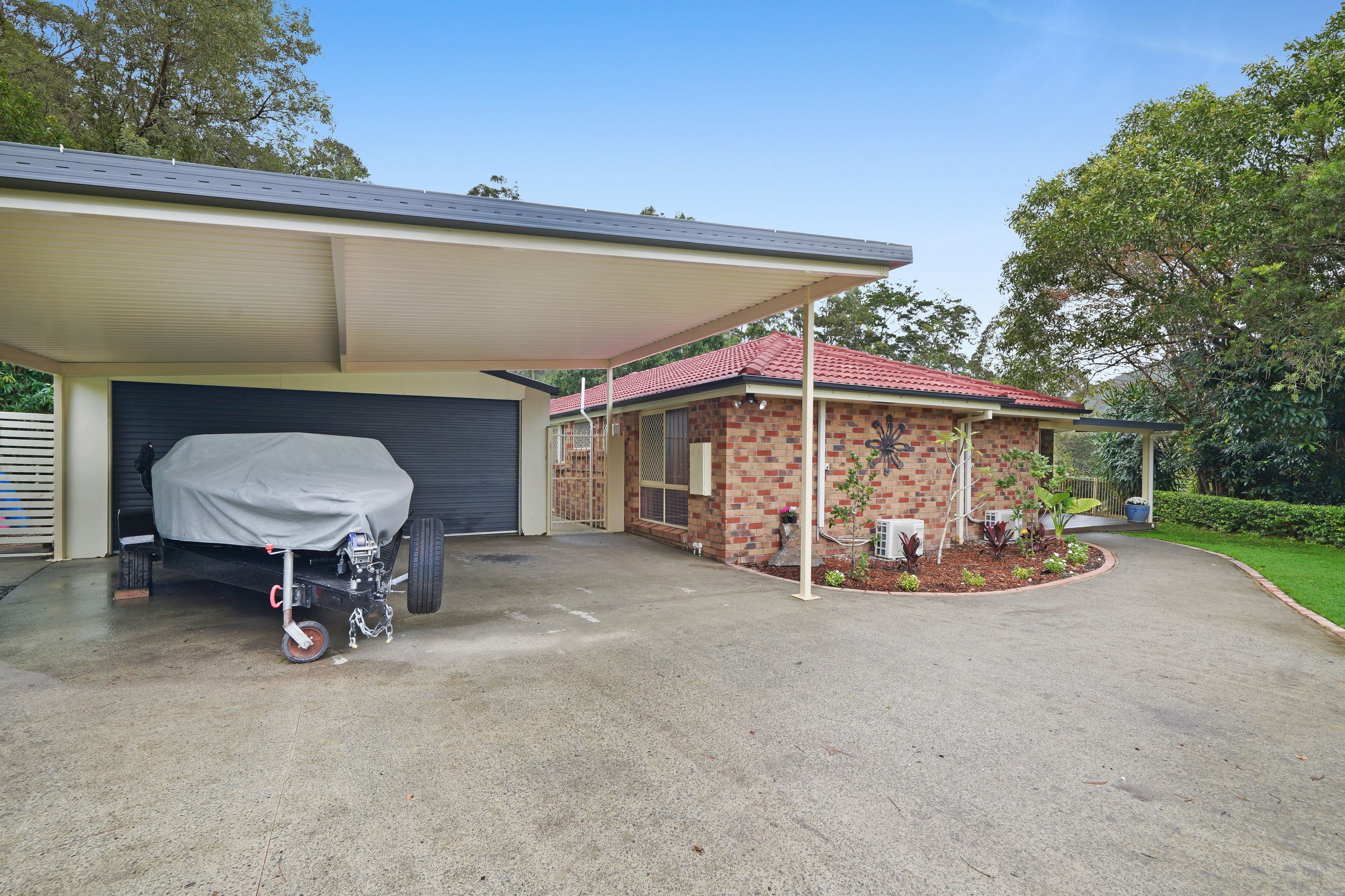 9 Milkbush Court, Bonogin QLD 4213, Bonogin - Thumbnail 4