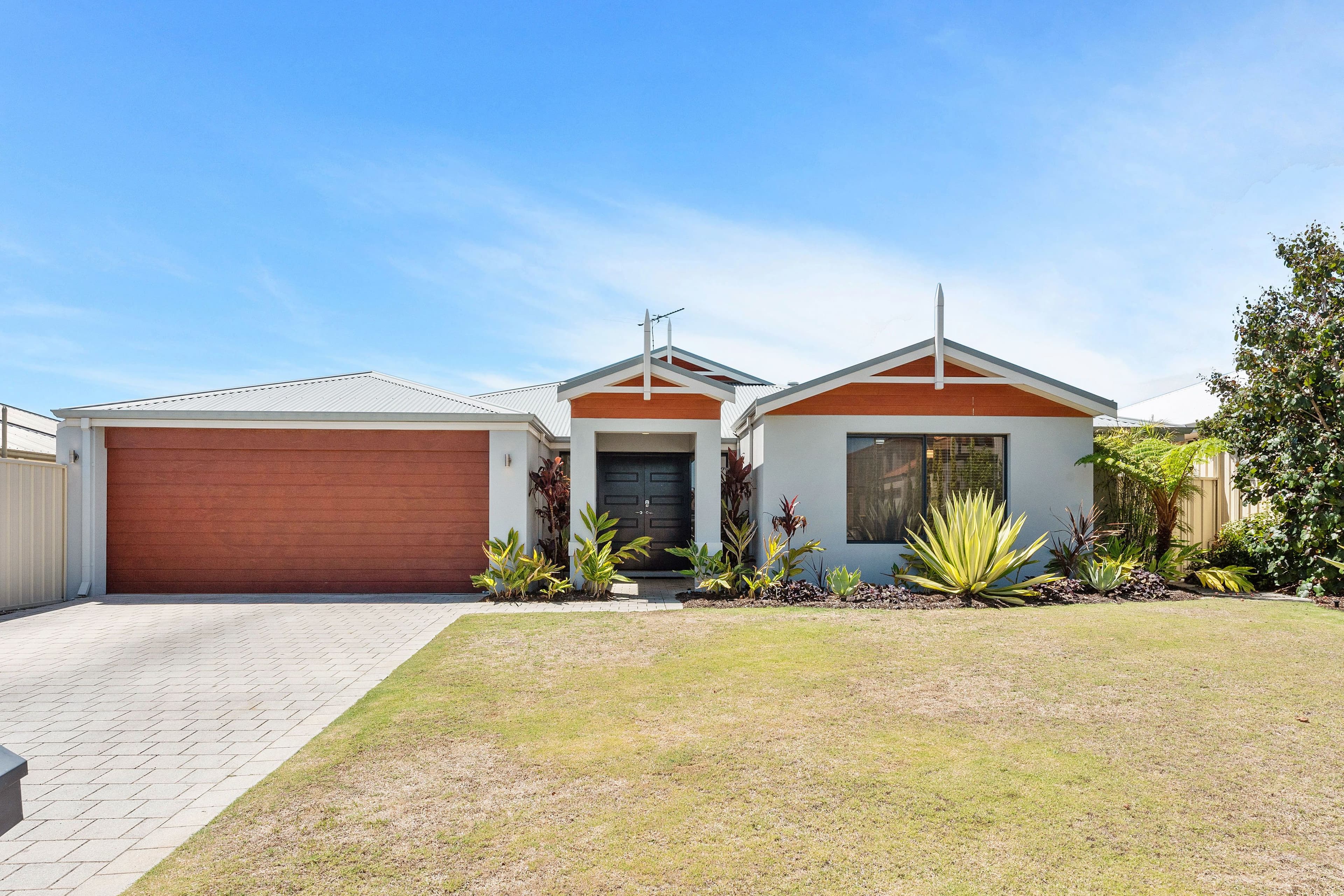 47 Kembla Circle, Madeley WA 6065, Madeley - Image 1