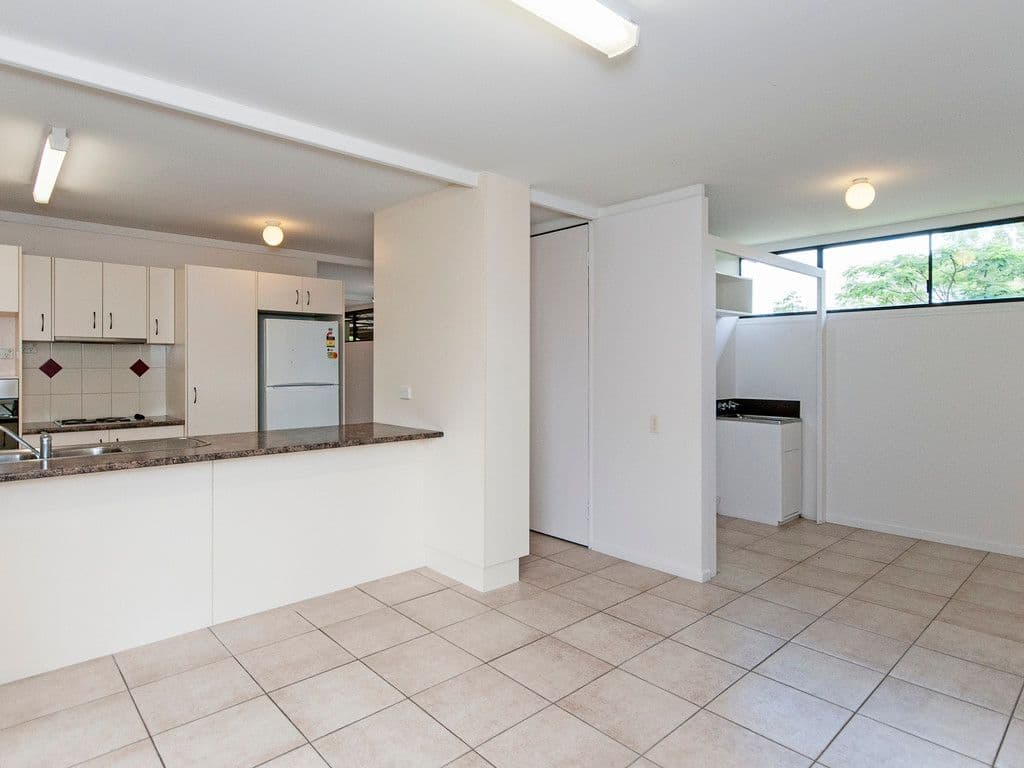 88 Johnston Street, BELLBIRD PARK QLD 4300, Bellbird Park - Thumbnail 4