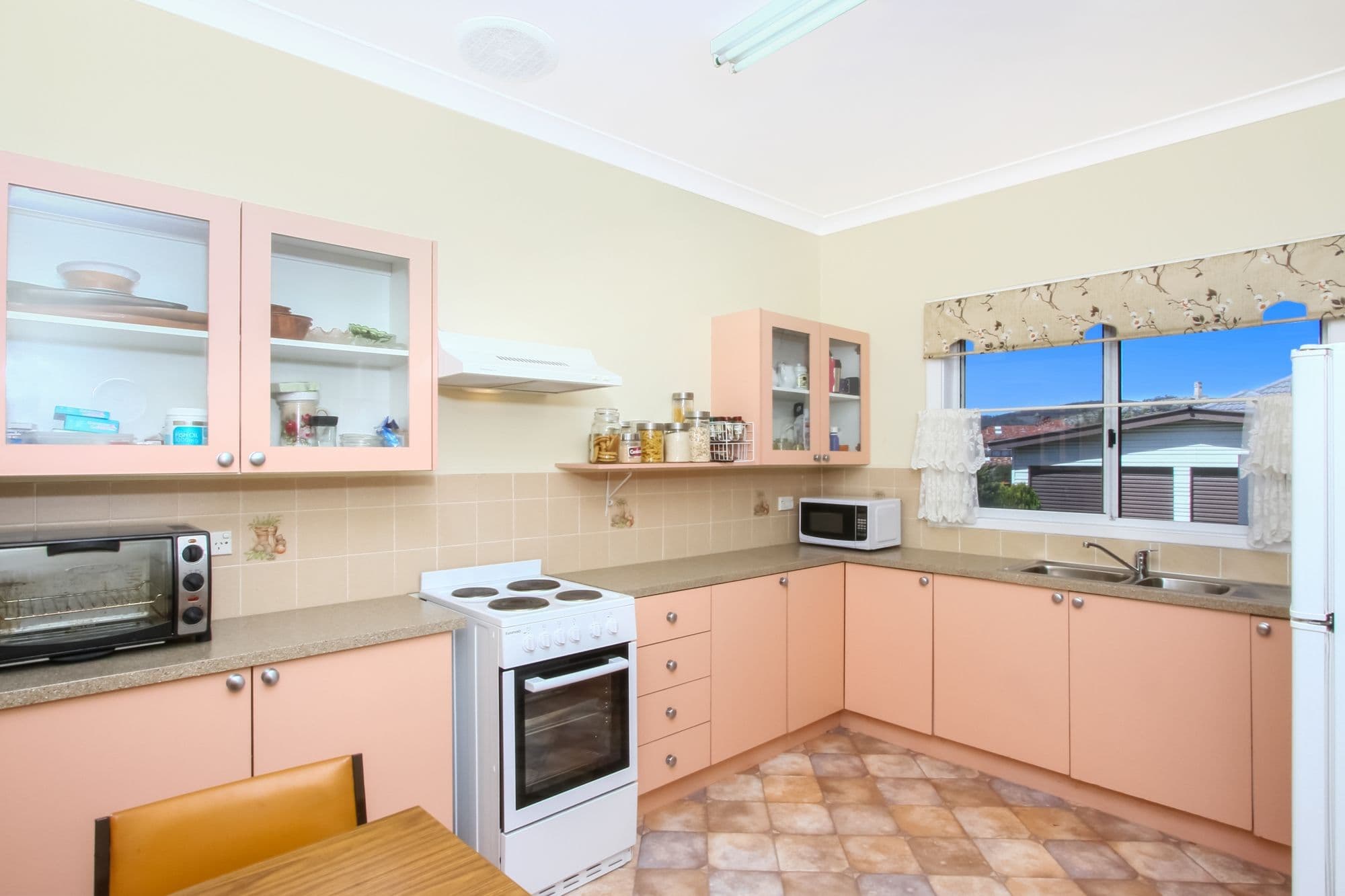 95 Lagoon Street, Goulburn - Thumbnail 3