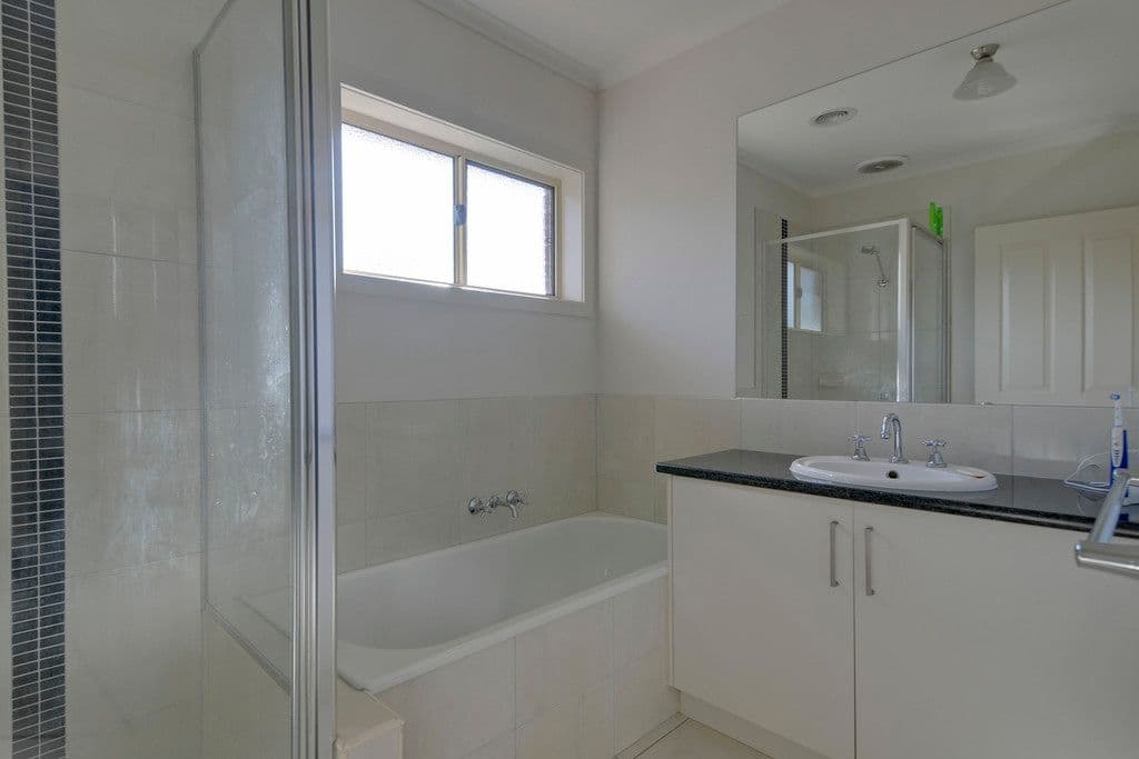 11 Broadford Court, TRARALGON VIC 3844, Traralgon - Thumbnail 5