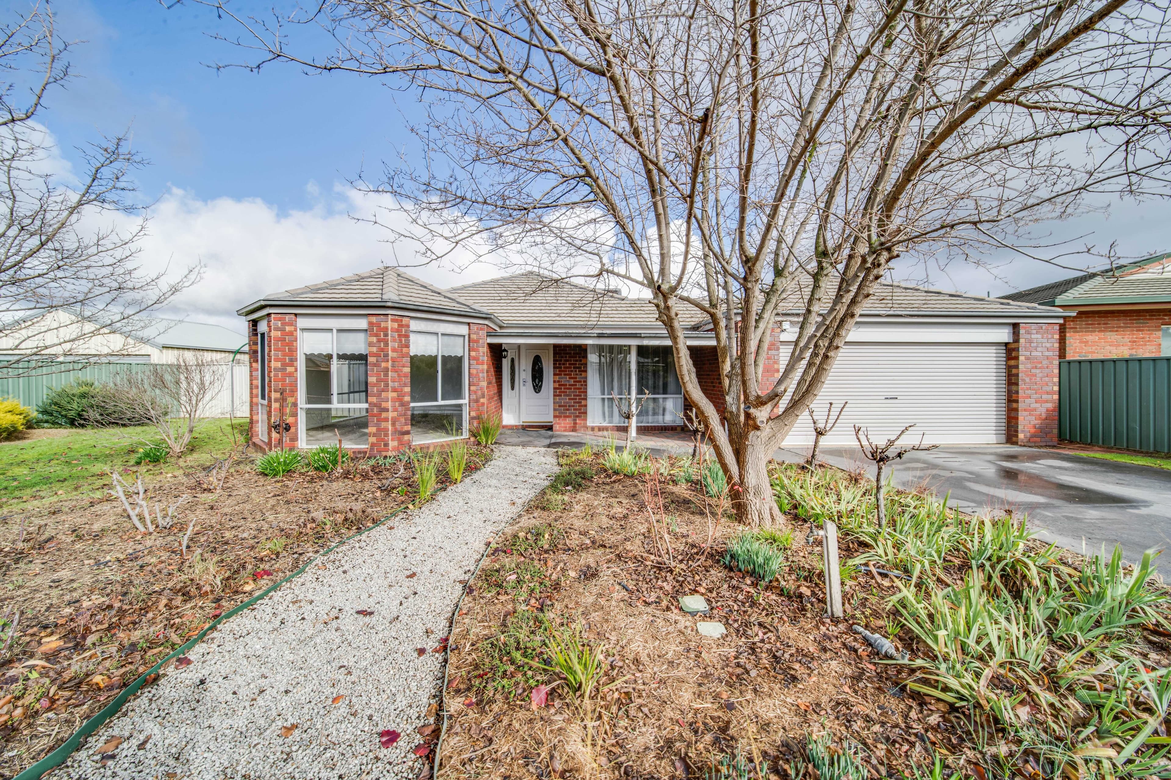 8 Medusa Street, Strathfieldsaye VIC 3551, Strathfieldsaye - Image 1