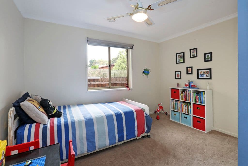 33 Cameron Crescent, Lara VIC 3212, Lara - Thumbnail 8