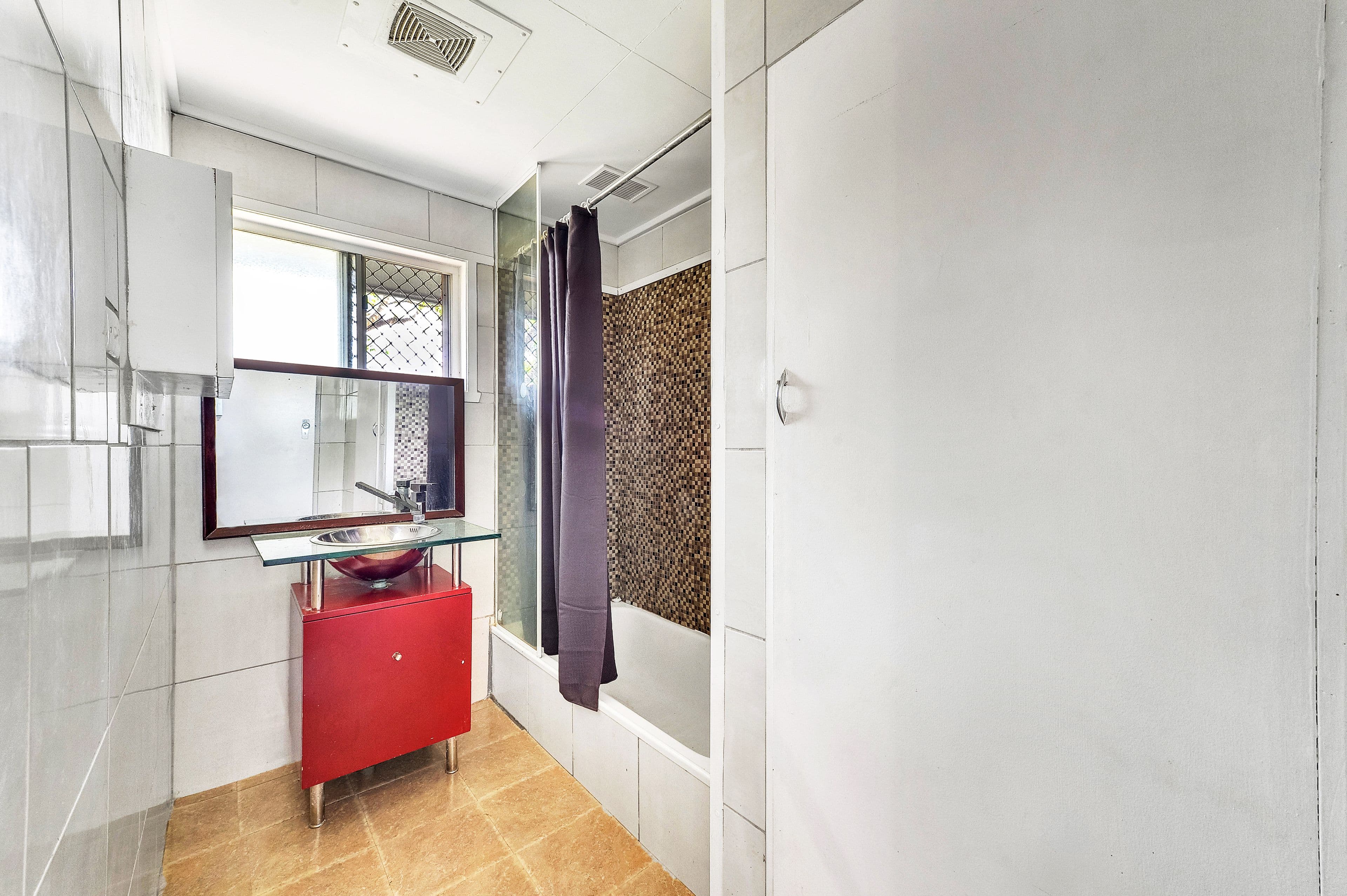 101 Julie Road, Ellen Grove QLD 4078, Ellen Grove - Thumbnail 5