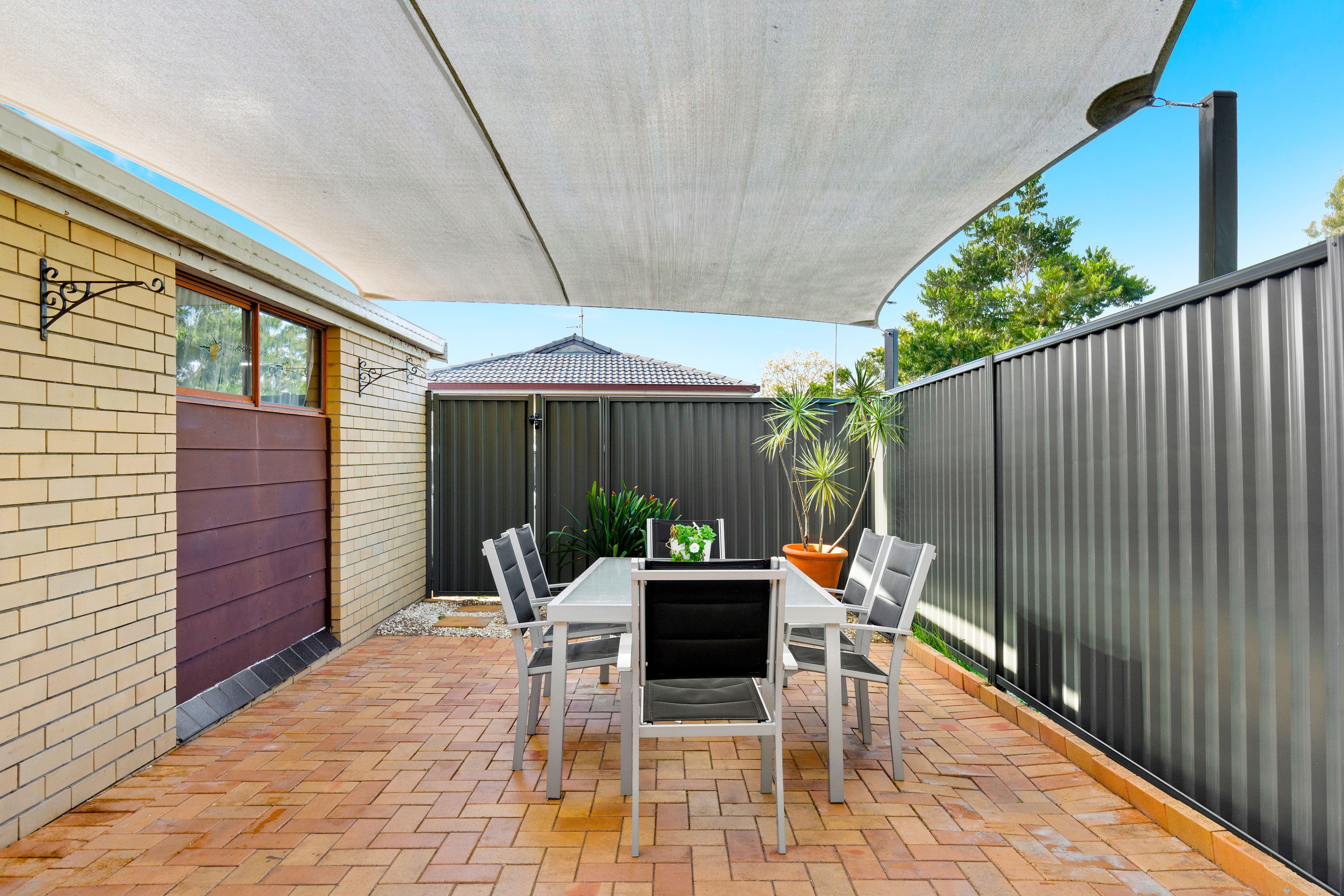 123 Sunshine Boulevard, Mermaid Waters QLD 4218, Mermaid Waters - Image 1