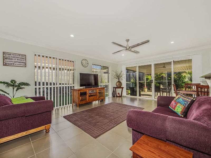 30 Freestone Drive, UPPER COOMERA QLD 4209, Upper Coomera - Thumbnail 4