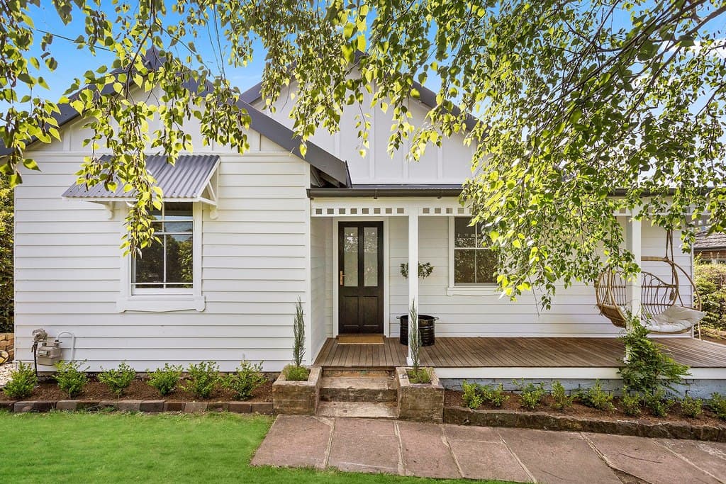 35 Gordon Road, Bowral - Image 1