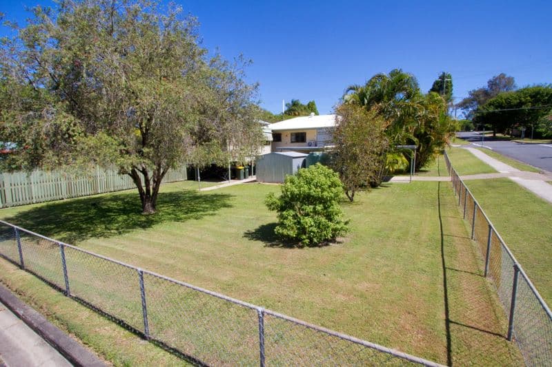 37 Menin Road, CORINDA QLD 4075, Corinda - Thumbnail 2
