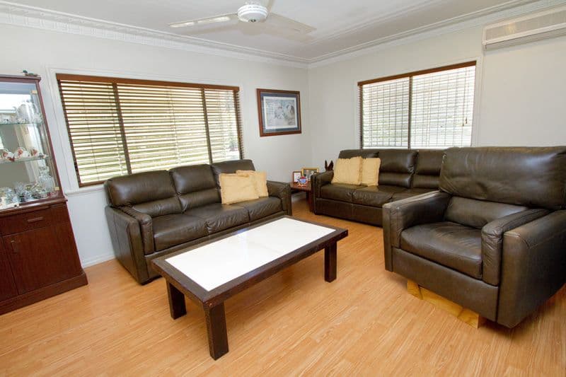 37 Menin Road, CORINDA QLD 4075, Corinda - Thumbnail 4