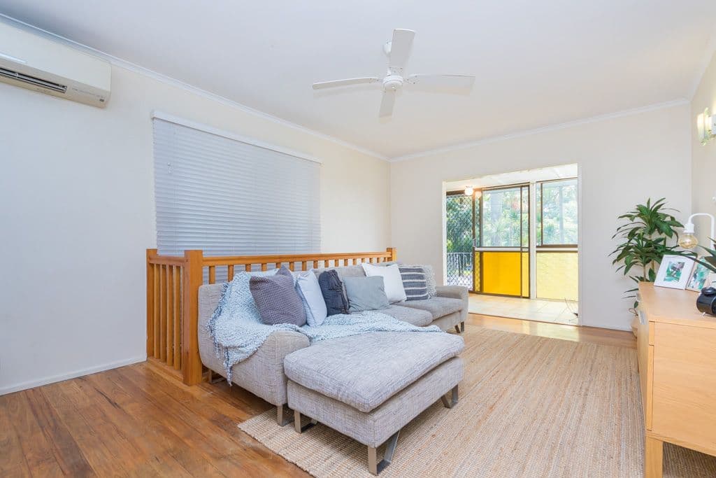 42 Fox Street, Strathpine QLD 4500, Strathpine - Thumbnail 2