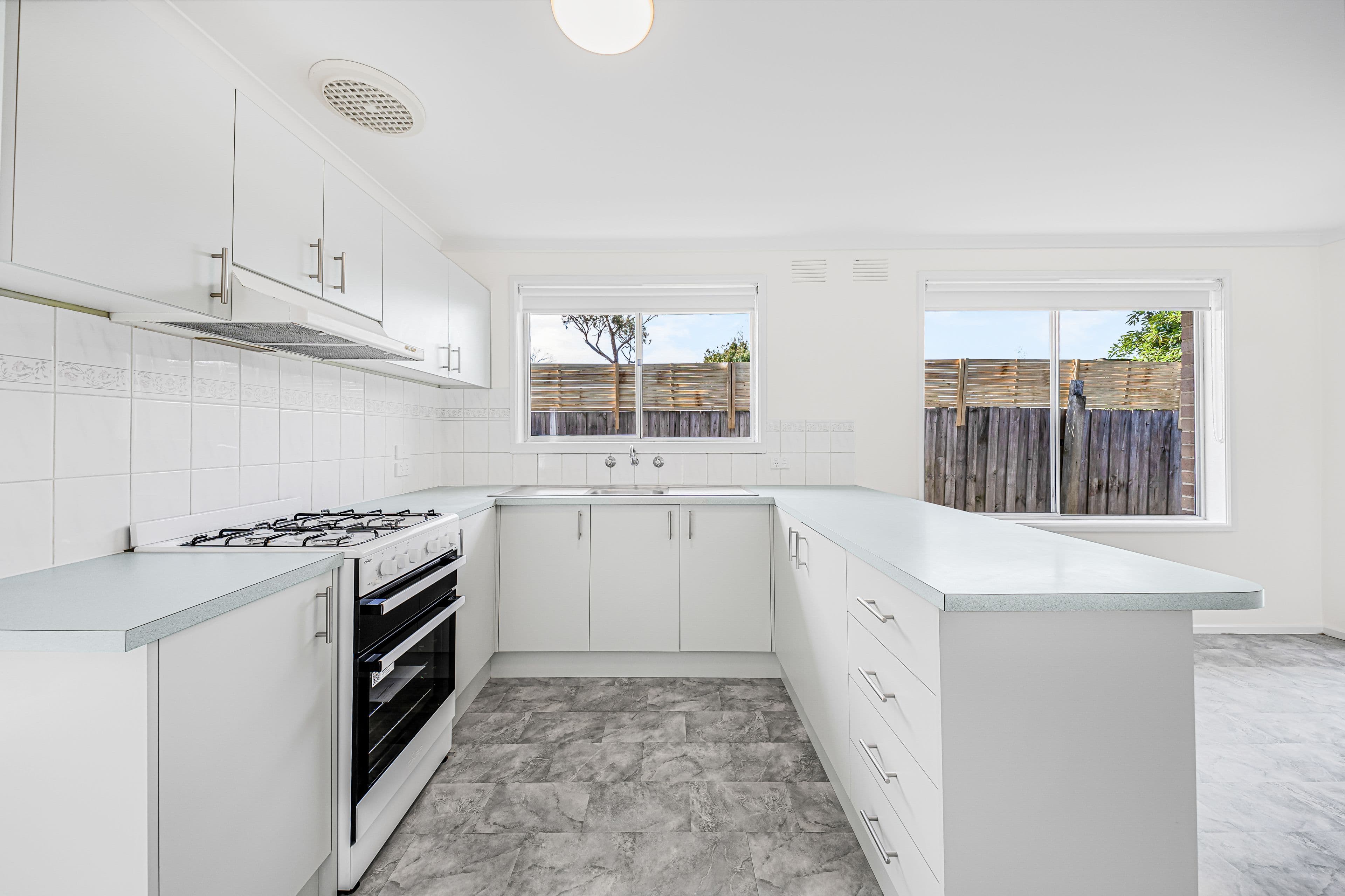 4 Swan Street, Tooradin VIC 3980, Tooradin - Thumbnail 6
