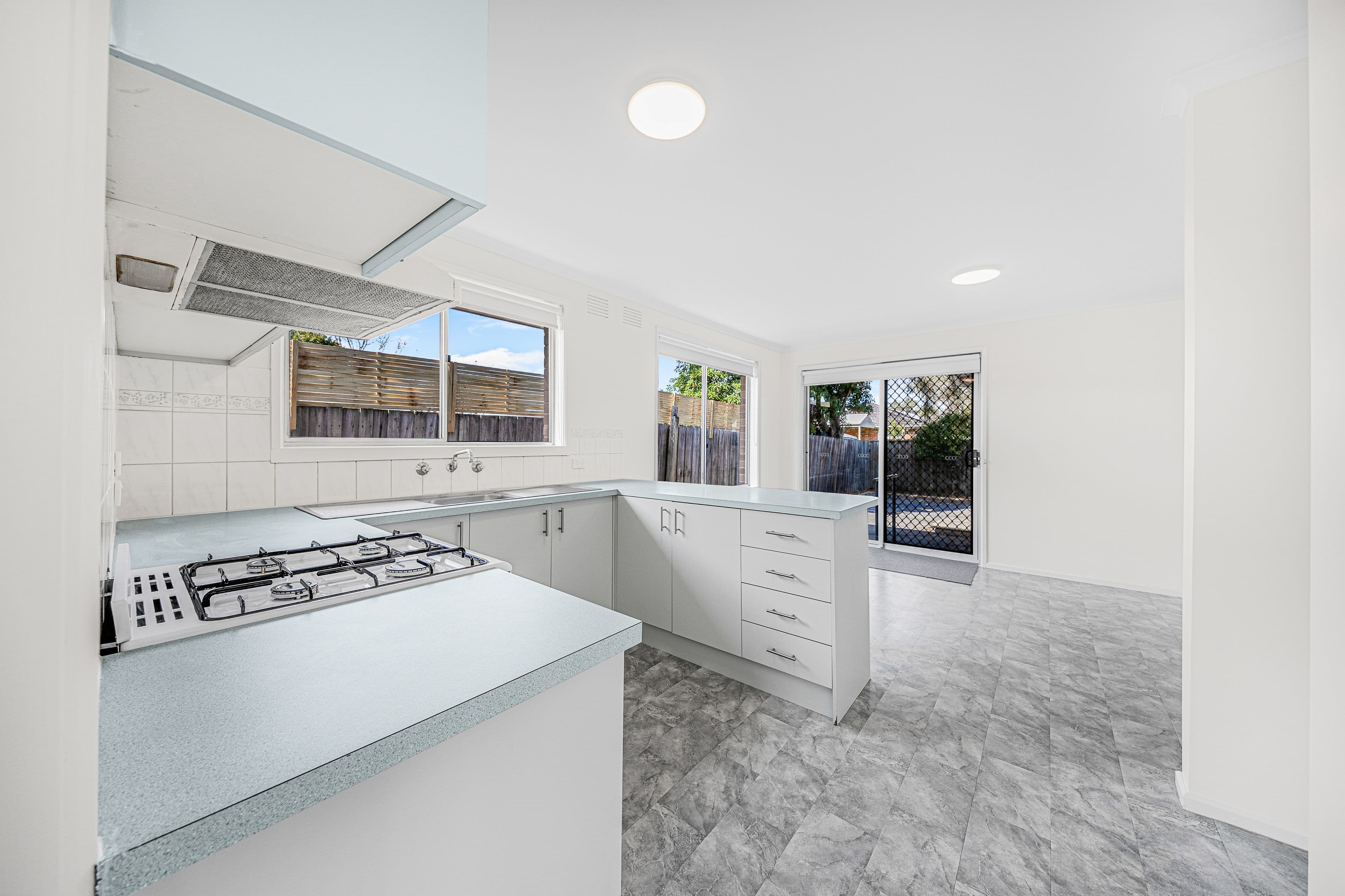 4 Swan Street, Tooradin VIC 3980, Tooradin - Thumbnail 7