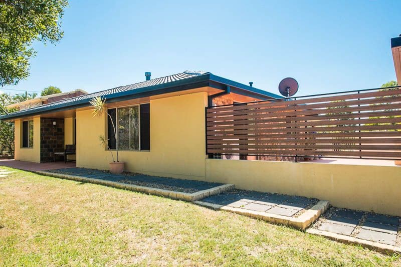 20 Lisa Street, DECEPTION BAY QLD 4508, Deception Bay - Thumbnail 2