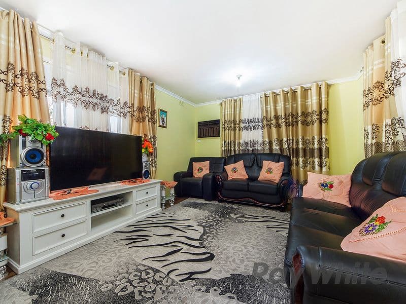 4 Yarram Court, Kings Park VIC 3021, Kings Park - Thumbnail 2