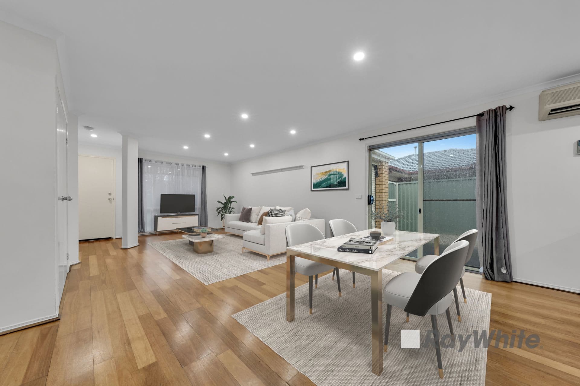 15 Houndsforth Street, Cranbourne East VIC 3977, Cranbourne East - Thumbnail 5