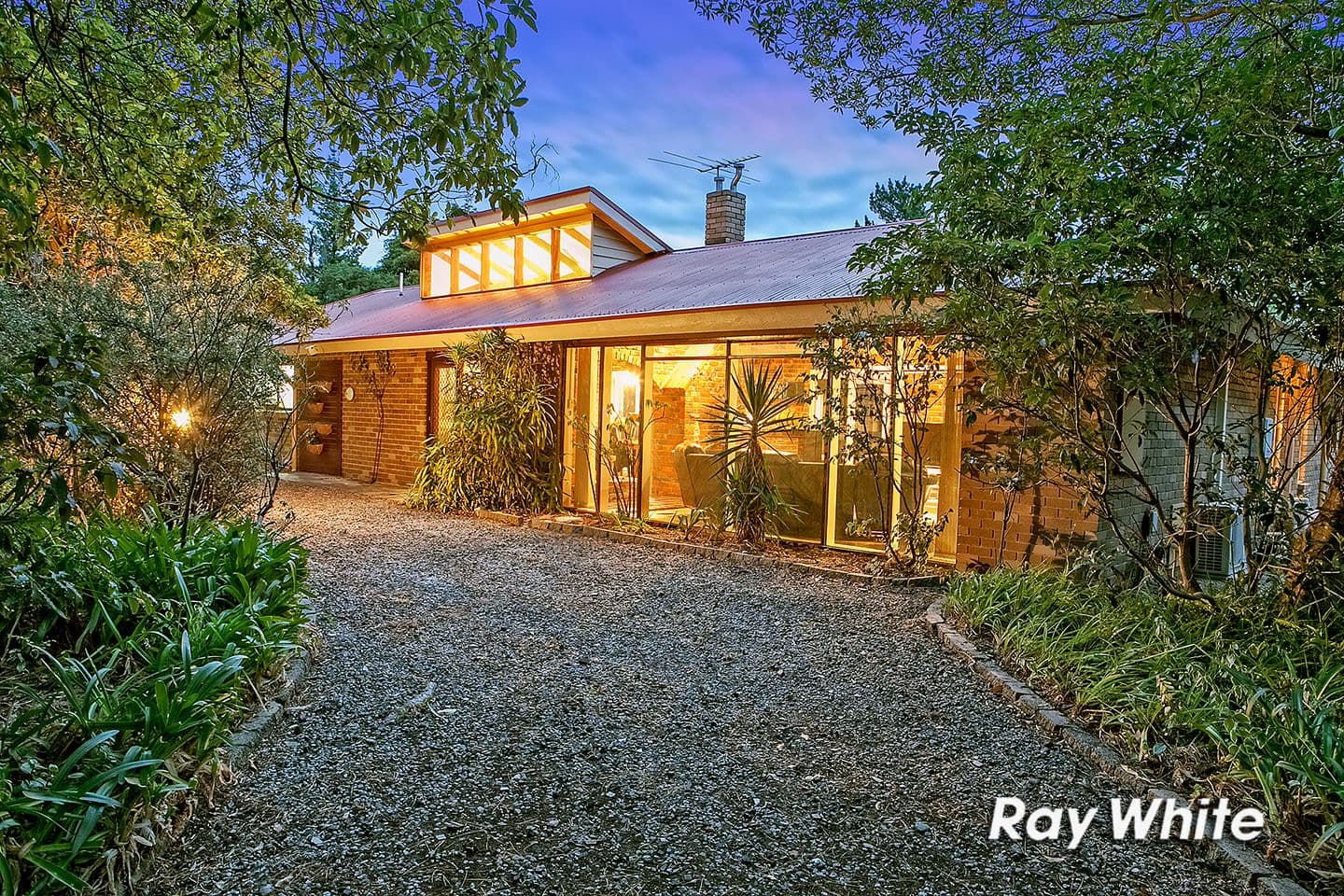 29 Grassmere Road, Langwarrin VIC 3910, Langwarrin - Thumbnail 2