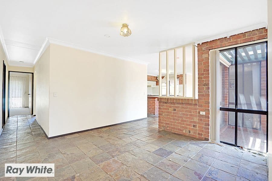18 Illawarra Crescent North, Ballajura WA 6066, Ballajura - Thumbnail 8