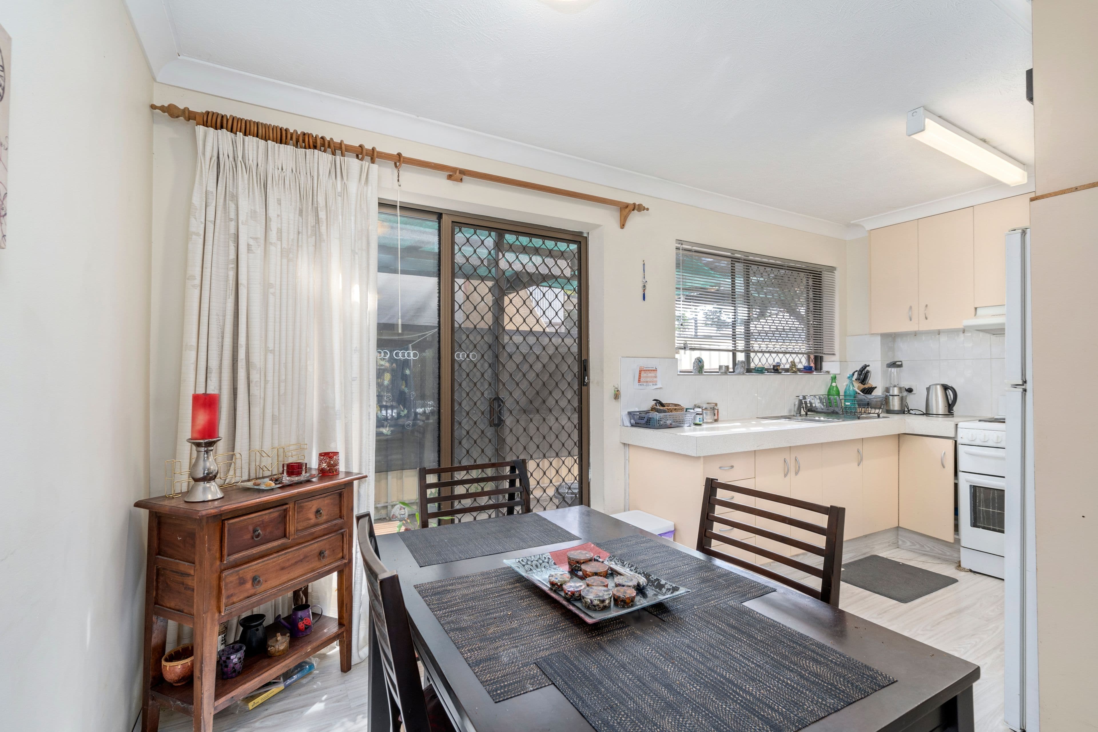 9 Railway Street, Southport QLD 4215, Southport - Thumbnail 2