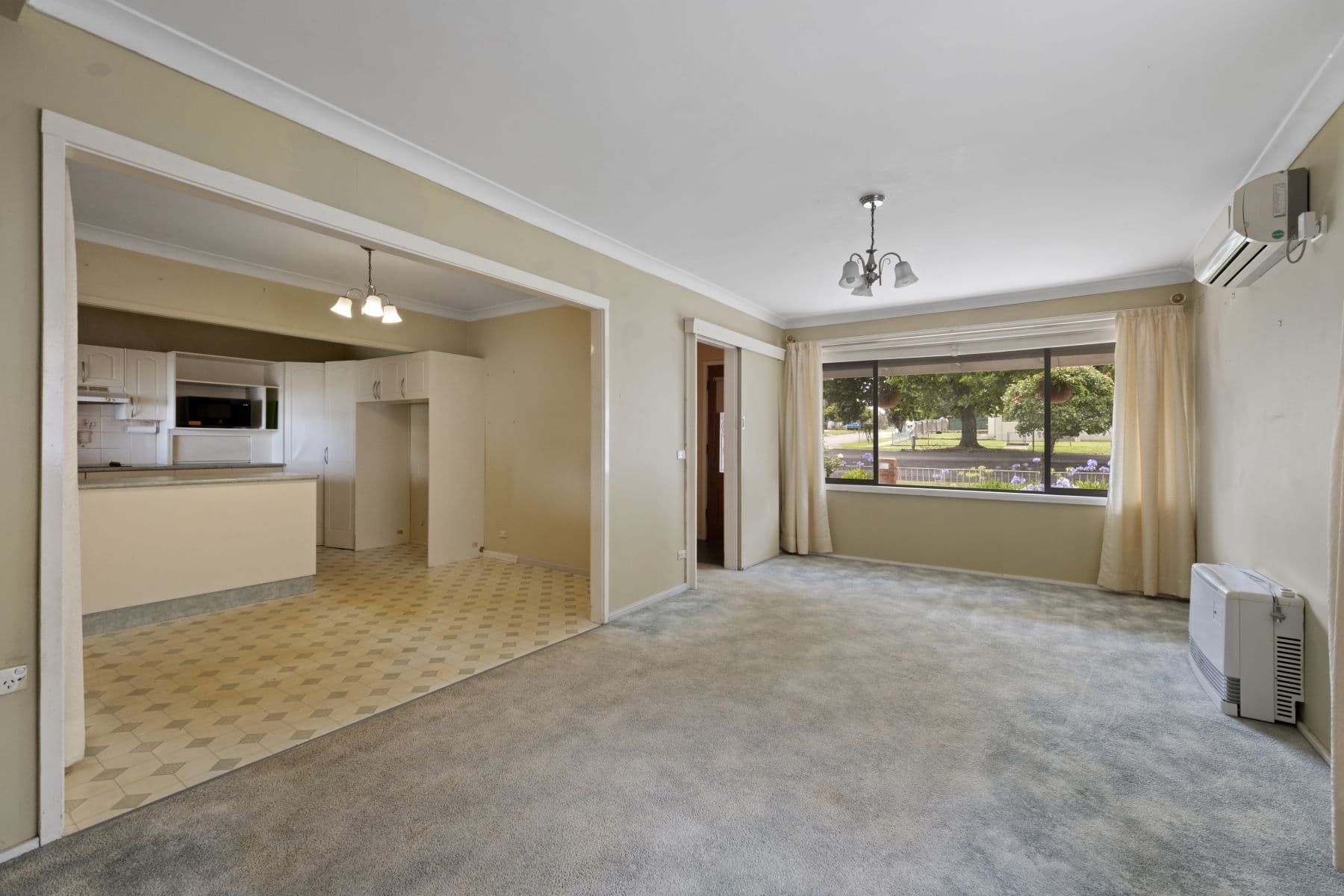 57 Victoria Street, Goulburn NSW 2580, Goulburn - Thumbnail 3